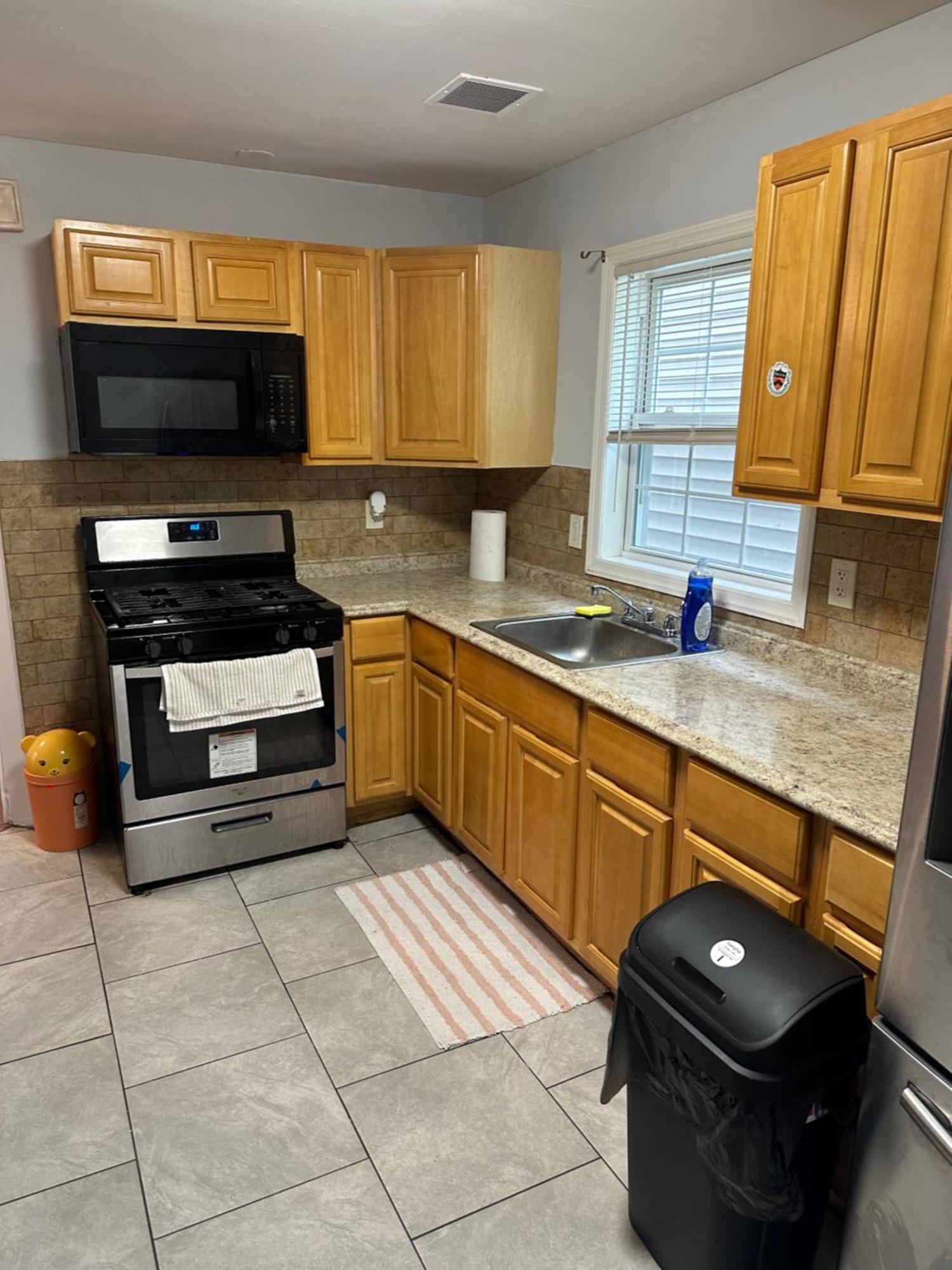 אירבינגטון Fidelia Crystal Room, Queen Bed Minutes From Newark Liberty International Airport And Newark Penn Station מראה חיצוני תמונה