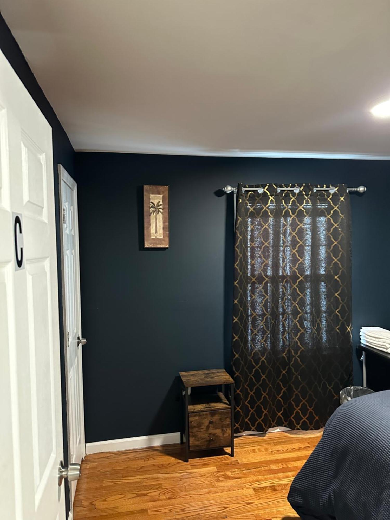 אירבינגטון Fidelia Crystal Room, Queen Bed Minutes From Newark Liberty International Airport And Newark Penn Station מראה חיצוני תמונה